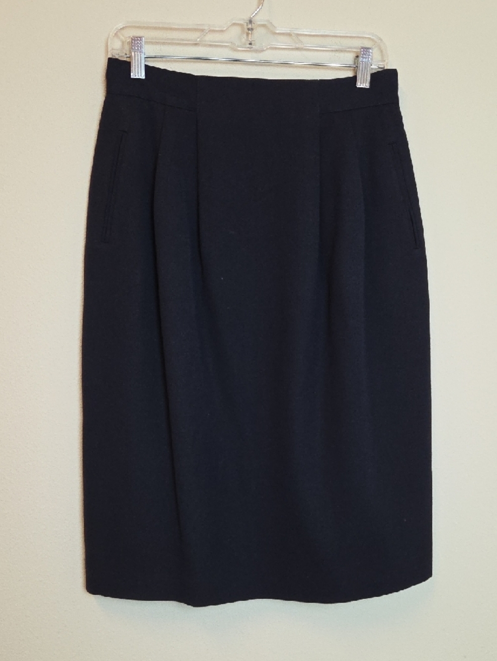 Austin Reed Black Pure Wool Professional Pencil Skirt with Front Pleat Size 12